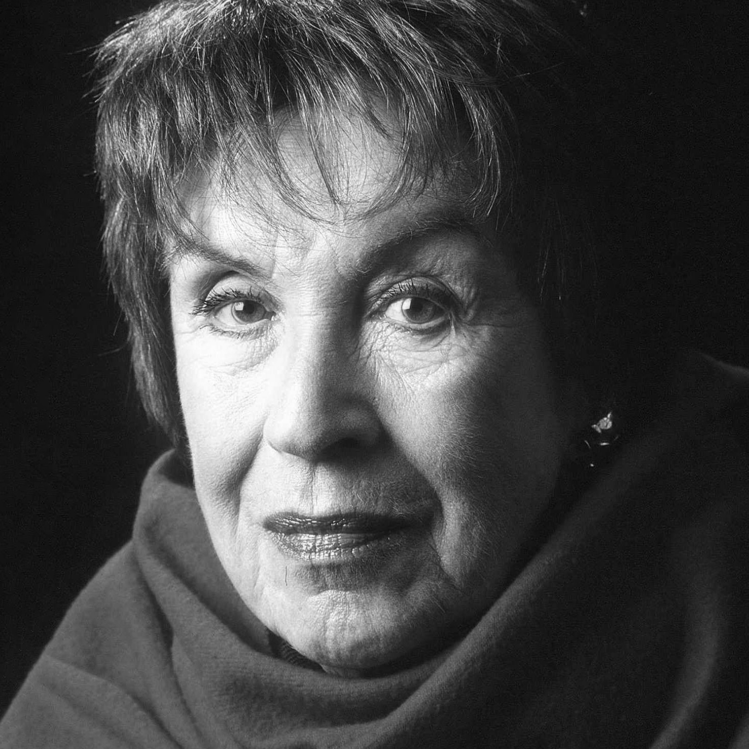 Maria Becker dies aged 92